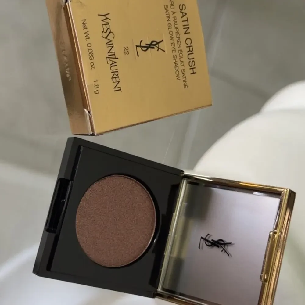 YSL Satin Crush Mono Eyeshadow 22 Excessive Brown New in Box